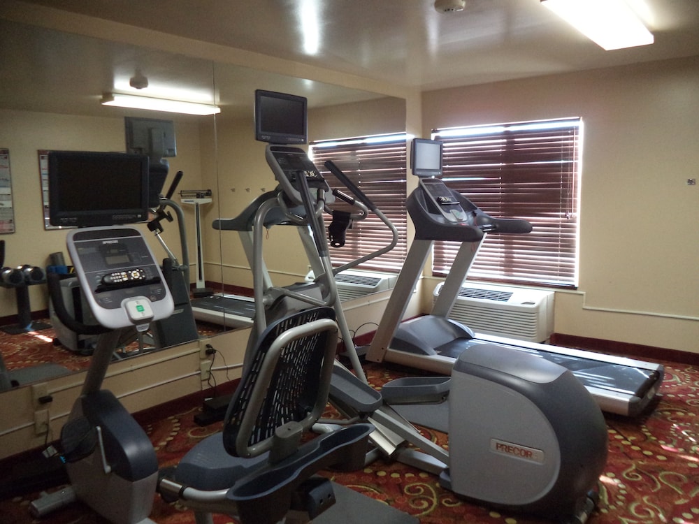 holiday inn express la junta by ihg