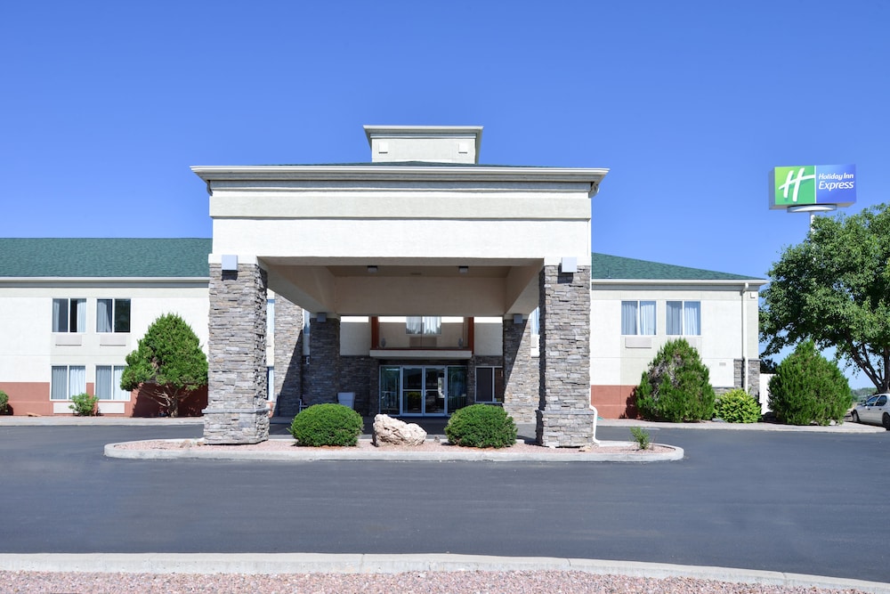holiday inn express la junta by ihg