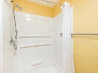 super 8 by wyndham okawville