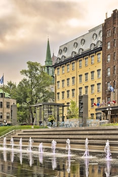 hotel clarendon