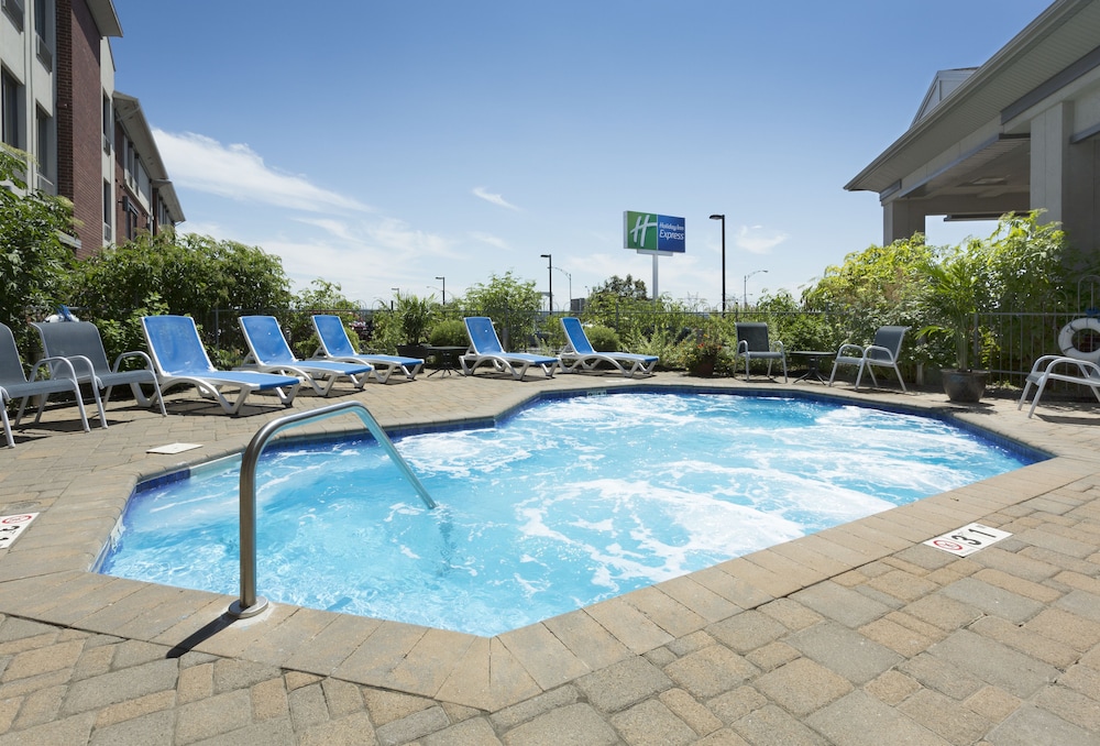 holiday inn express quebec city sainte foy by ihg