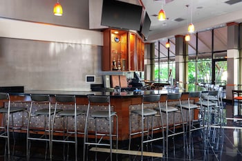 doubletree by hilton palm beach gardens