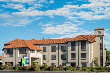 holiday inn express and suites santa clara silicon valley by ihg