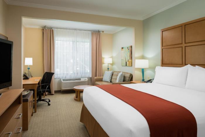 holiday inn express and suites santa clara silicon valley by ihg