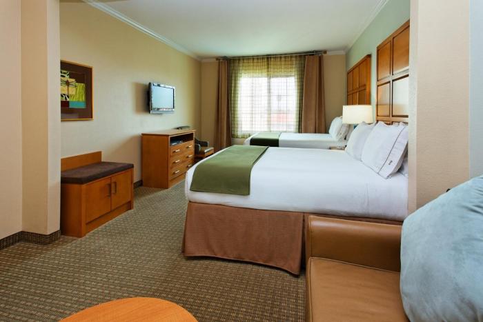 holiday inn express and suites santa clara silicon valley by ihg