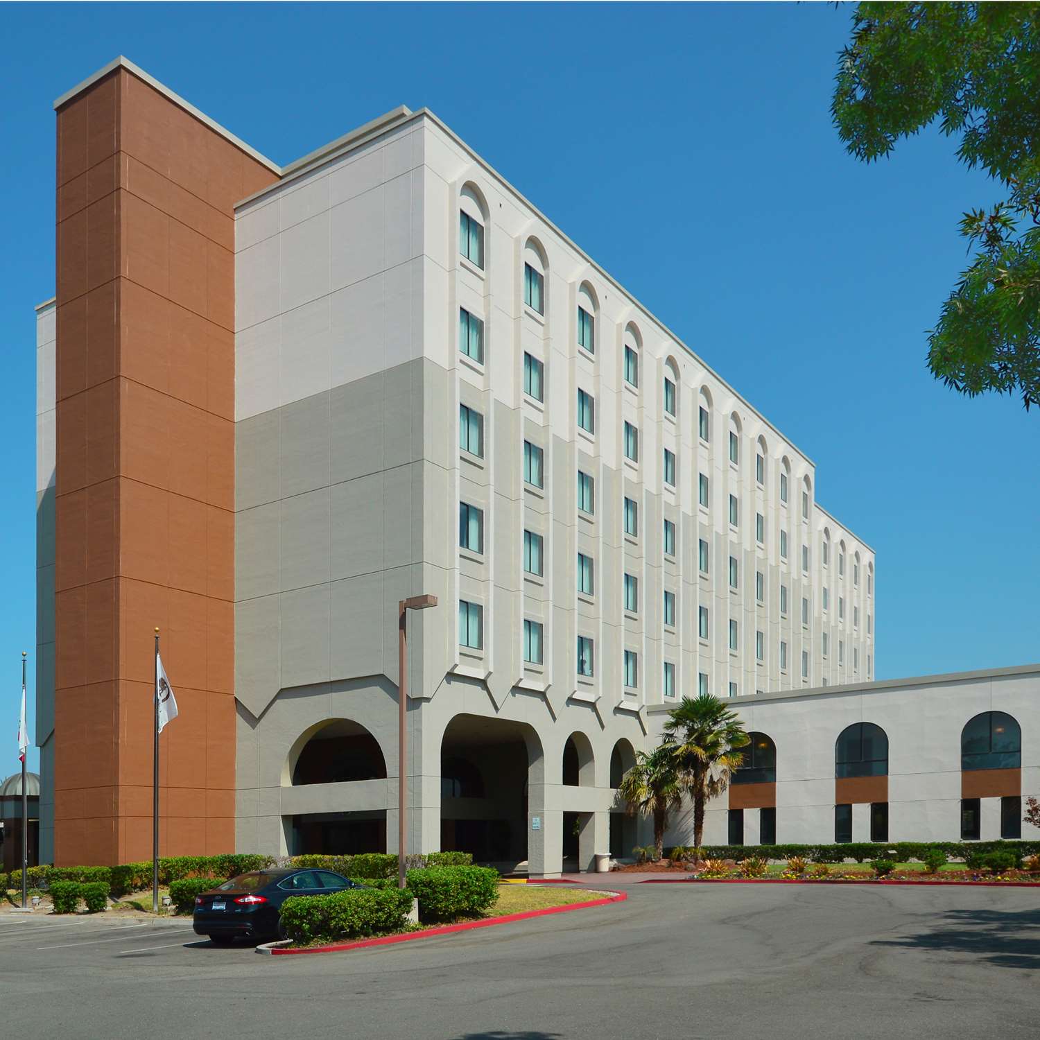 doubletree by hilton newark fremont