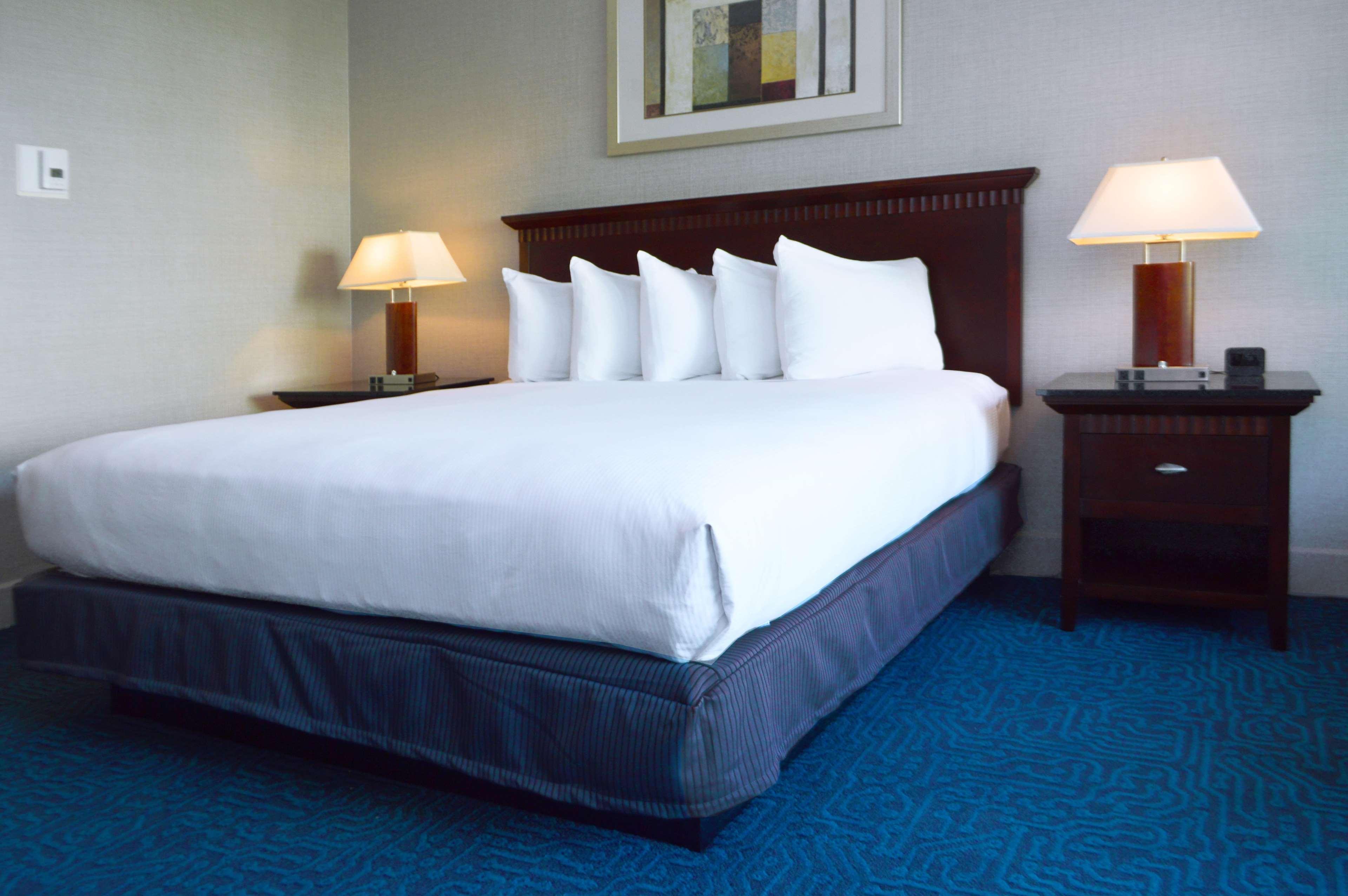 doubletree by hilton newark fremont
