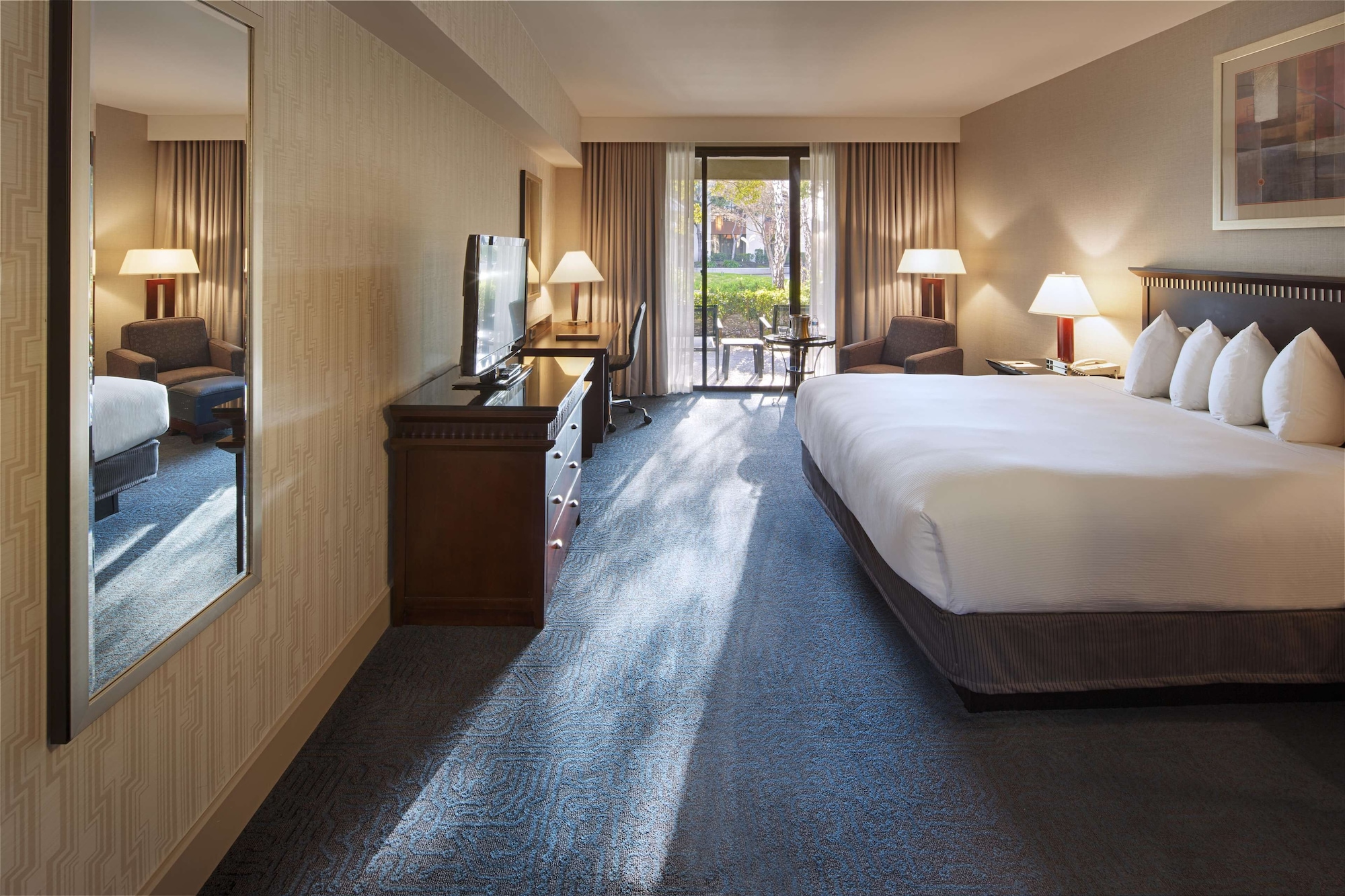 doubletree by hilton newark fremont