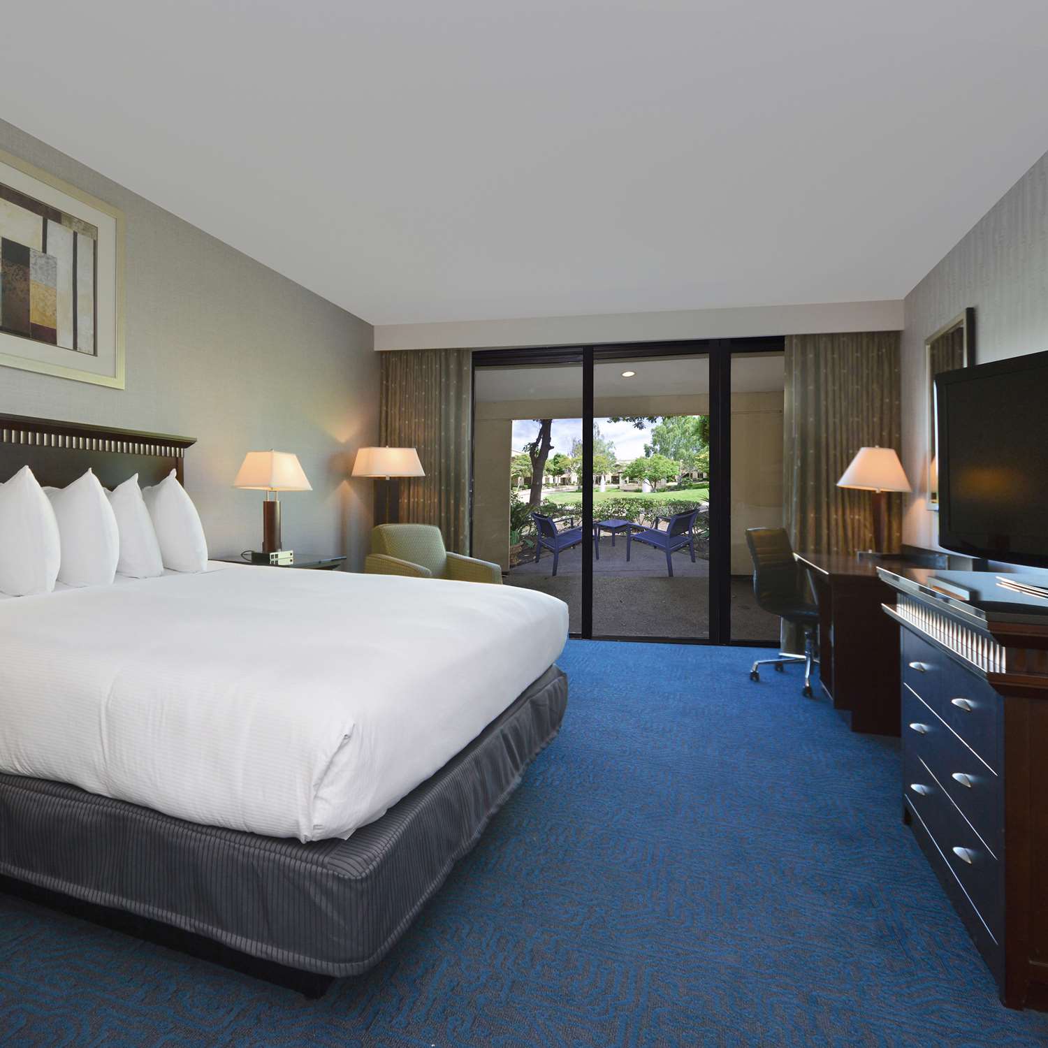 doubletree by hilton newark fremont