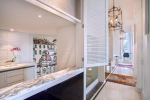 mercure jakarta batavia