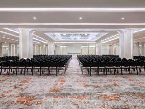 mercure jakarta batavia