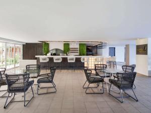 mercure jakarta batavia