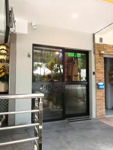 artisan eco hotel