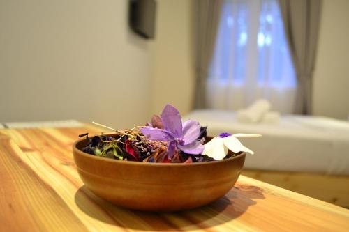 artisan eco hotel