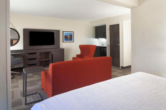 hampton inn charleston southridge
