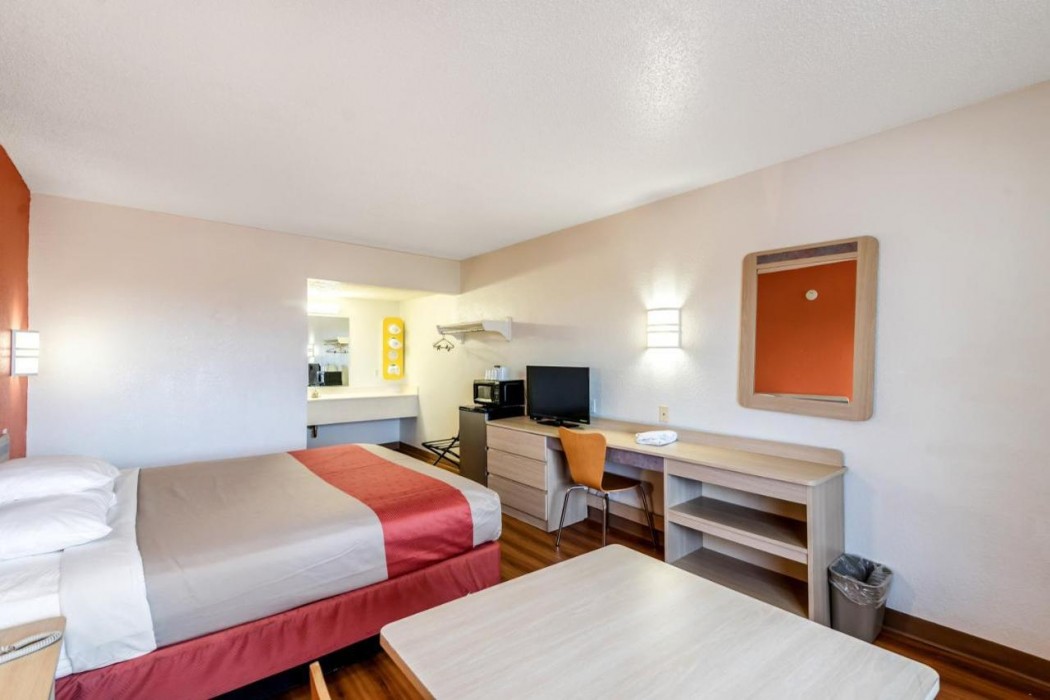 motel 6 anniston al
