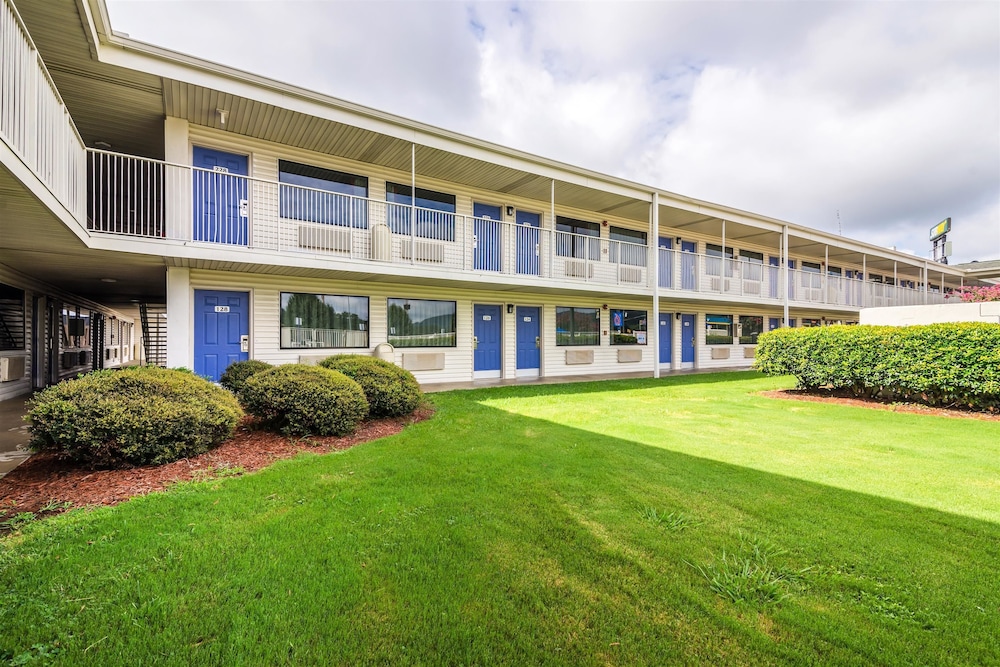 motel 6 anniston al