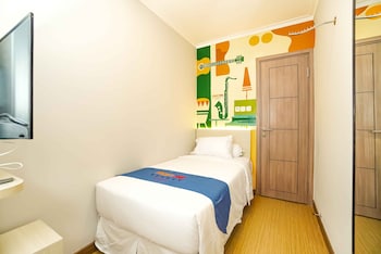 front one budget bekasi