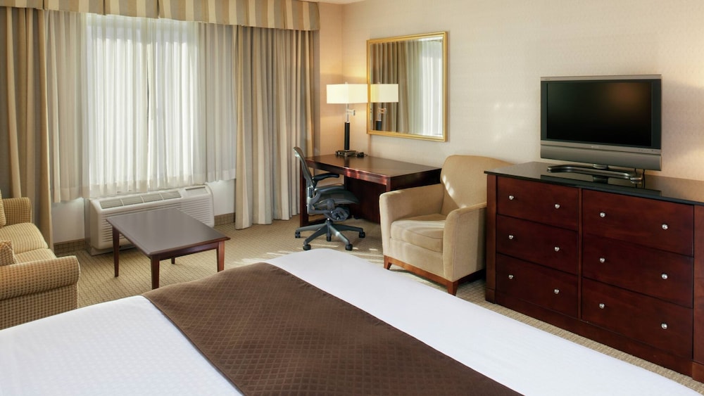 doubletree by hilton charlotte airport