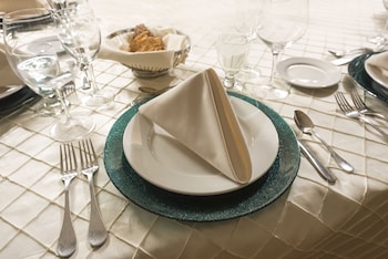 ayres hotel manhattan beach lax