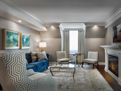 Chteau Vaudreuil Htel & Suites,Quebec>>Montreal,4 star