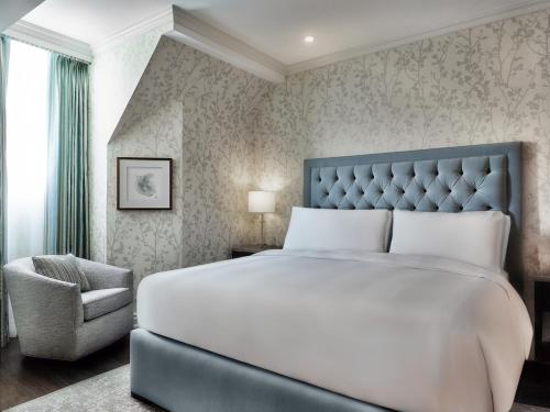 Chteau Vaudreuil Htel & Suites,Quebec>>Montreal,4 star