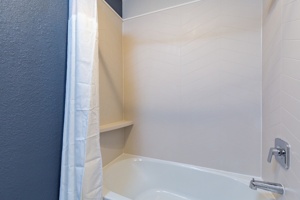 fairfield inn and suites by marriott tampa north