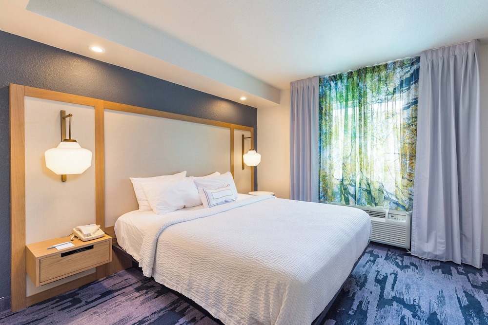 fairfield inn and suites by marriott tampa north
