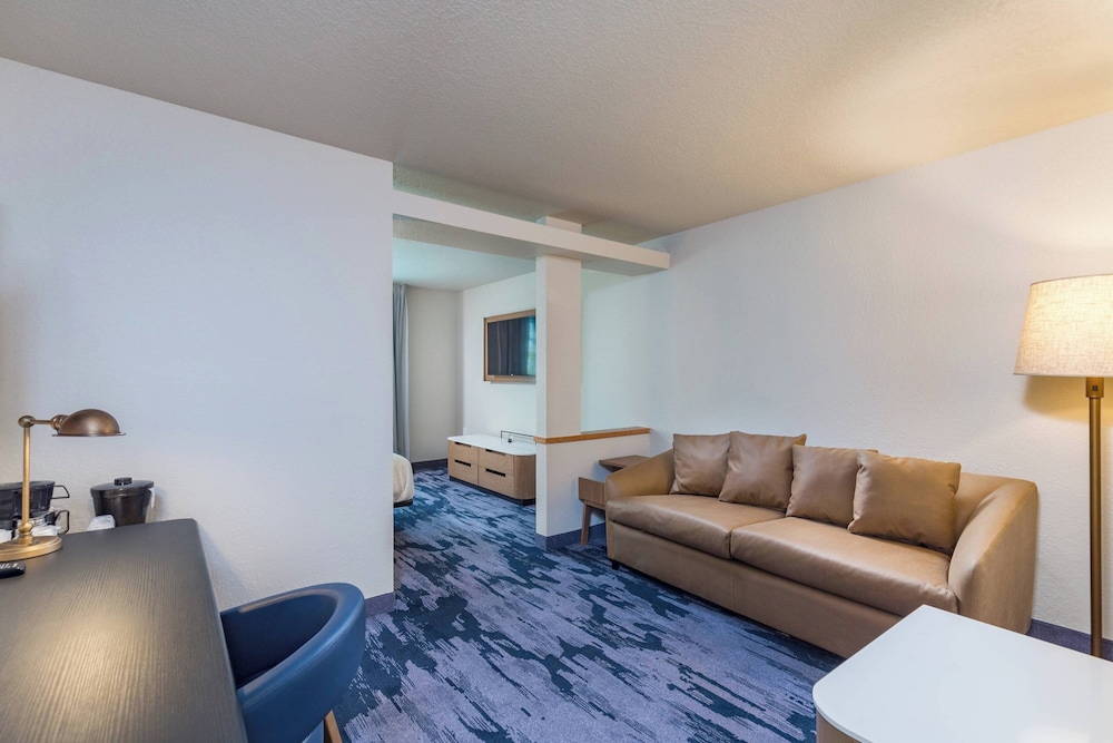 fairfield inn and suites by marriott tampa north