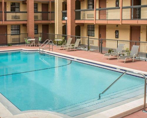 rodeway inn near ybor city casino