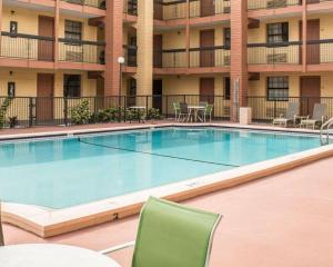rodeway inn near ybor city casino
