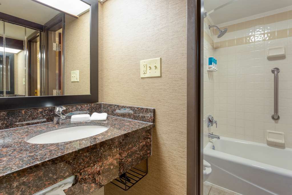 drury inn and suites atlanta airport