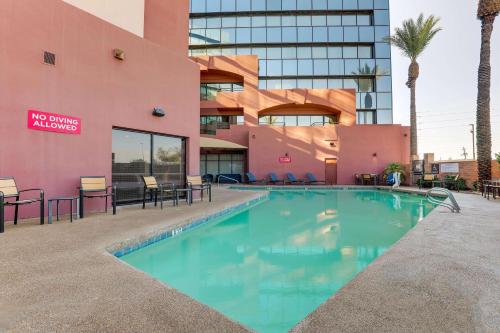 drury inn and suites phoenix airport
