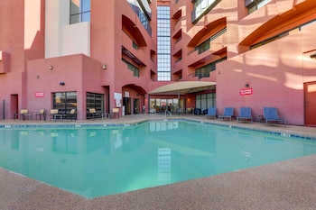 drury inn and suites phoenix airport