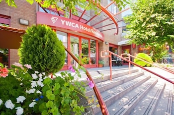 Ywca Hotel,Downtown Vancouver>>British Columbia,3 star