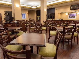 pear tree inn st louis near union station