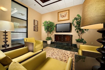 pear tree inn st louis near union station