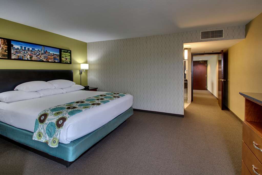 heritage inn and suites the woodlands trademark by wyndham