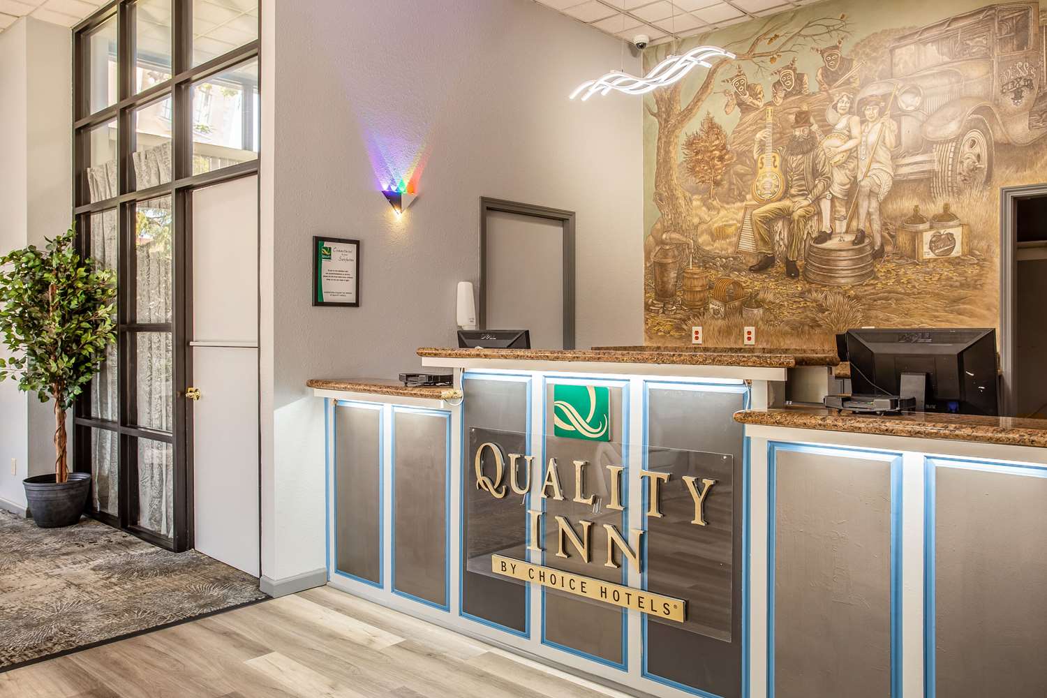 quality inn branson on the strip
