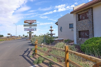 grand canyon inn and motel