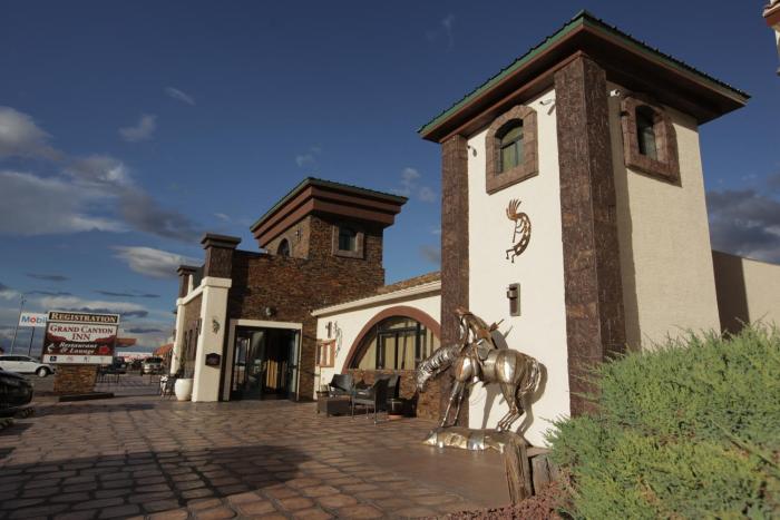 grand canyon inn and motel