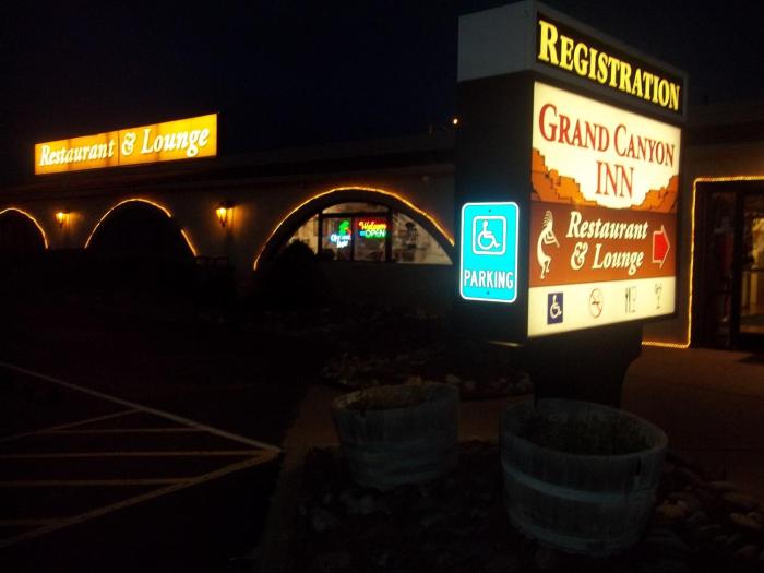 grand canyon inn and motel