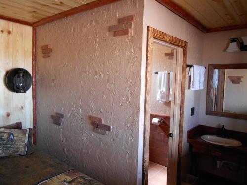 grand canyon inn and motel