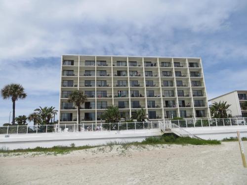 days inn by wyndham daytona oceanfront
