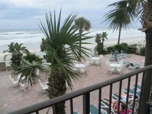 days inn by wyndham daytona oceanfront