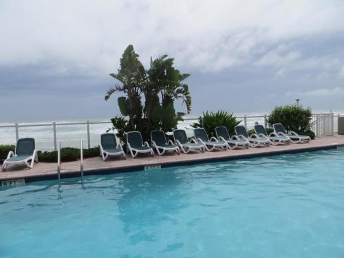 days inn by wyndham daytona oceanfront