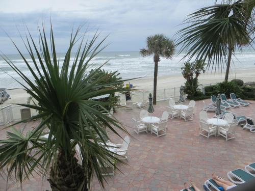 days inn by wyndham daytona oceanfront