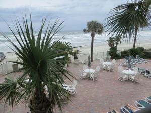 days inn by wyndham daytona oceanfront