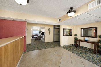 days inn by wyndham daytona oceanfront