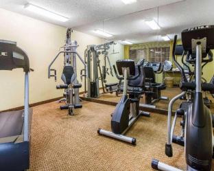 comfort inn i 17 and i 40